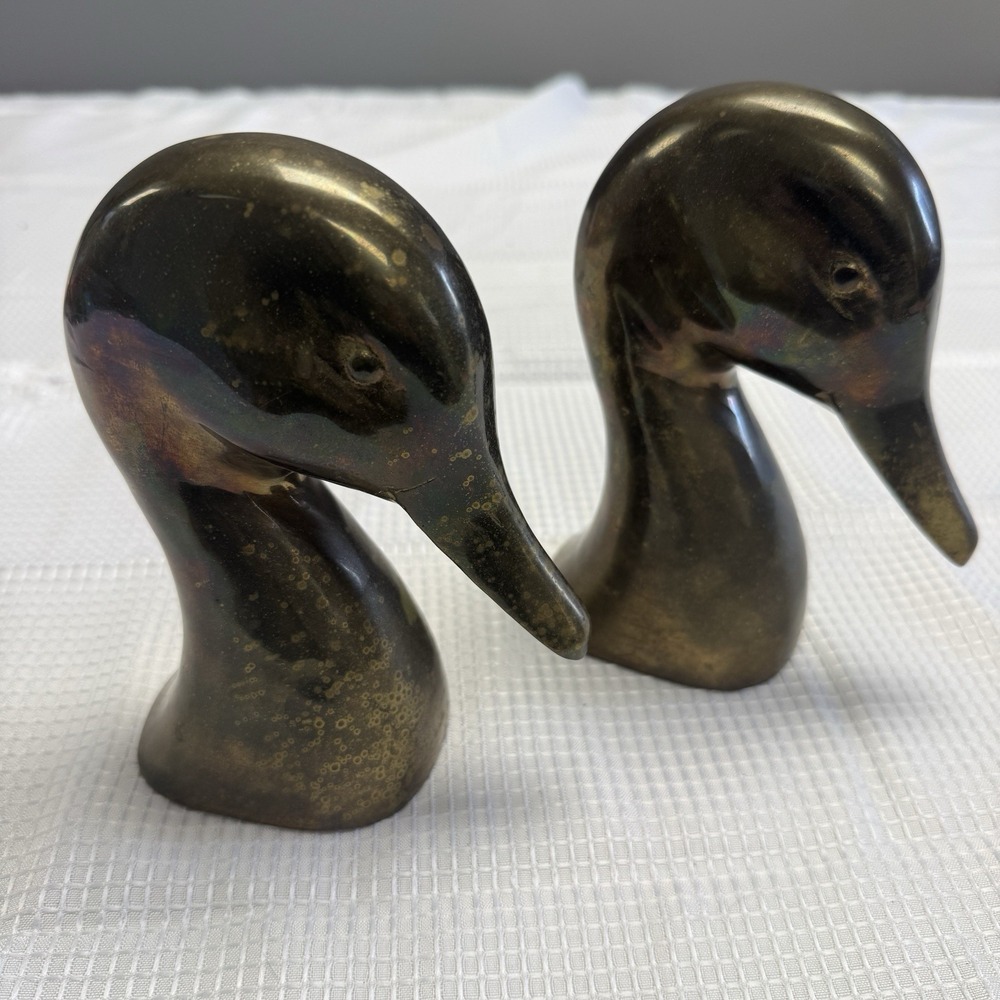 Vintage Patina Pair Heavy Brass Duck Heads Paperweight Bookends MCM Outdoor